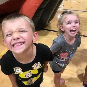 Meet your Posher, Carrie